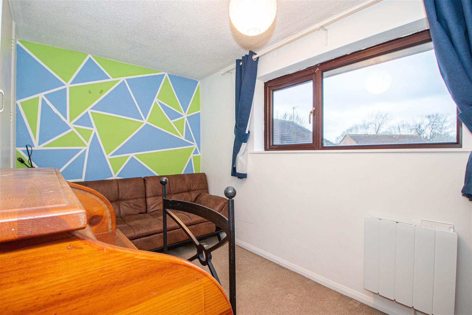 Squires Close, Robins Hill, Milton Keynes